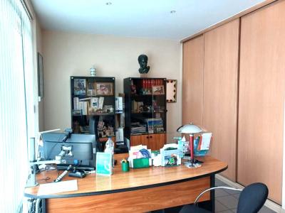 Acheter Appartement Lyon-8eme-arrondissement 180000 euros