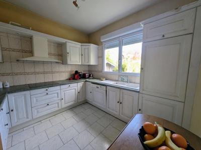 For sale Merignac 4 rooms 74 m2 Gironde (33700) photo 4