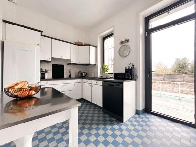 For sale Nantes 6 rooms 133 m2 Loire atlantique (44200) photo 3
