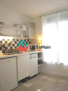 Louer Appartement Paris-18eme-arrondissement 681 euros