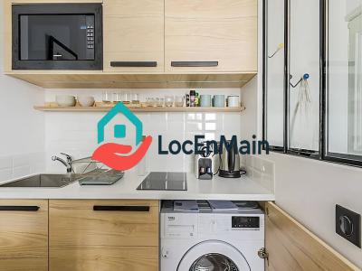 Louer Appartement Paris-18eme-arrondissement 920 euros
