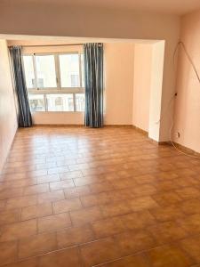 For rent CENTRE VILLE RIVE GAUCHE 2 rooms 40 m2 Gard (30240) photo 2