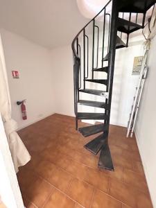 For rent CENTRE VILLE RIVE GAUCHE 2 rooms 40 m2 Gard (30240) photo 4