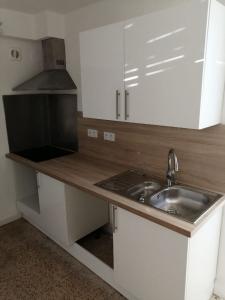 For rent Le Bigorre, 18 Promenade  3 rooms 62 m2 Gard (30900) photo 0