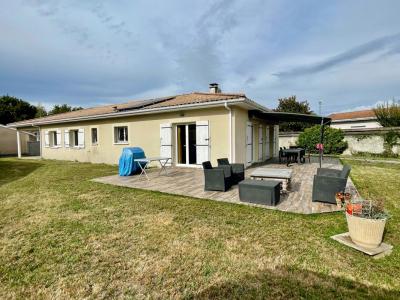For sale Cestas 6 rooms 160 m2 Gironde (33610) photo 3