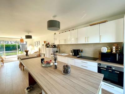 For sale Cestas 5 rooms 100 m2 Gironde (33610) photo 4