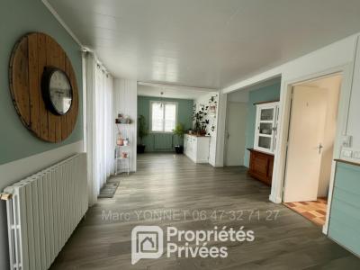 For sale Angouleme 8 rooms 96 m2 Charente (16000) photo 0