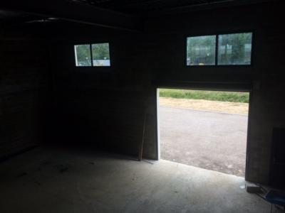 Louer Commerce 250 m2 Montussan