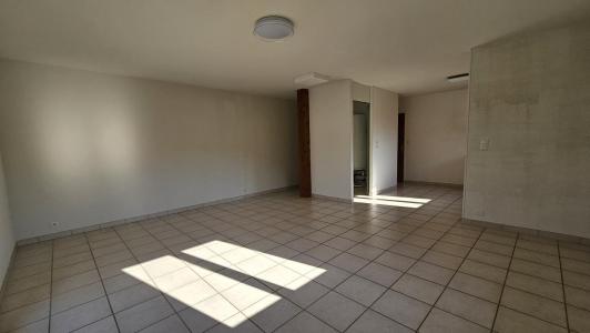 Louer Appartement Laval 1050 euros