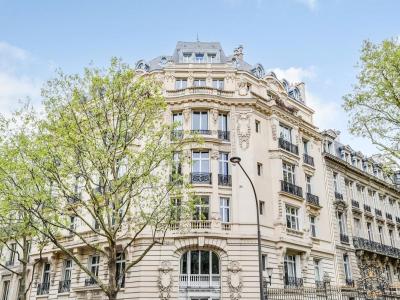 For rent Paris-8eme-arrondissement 8 rooms 337 m2 Paris (75008) photo 0