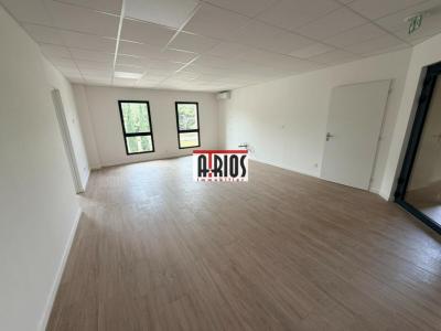 Annonce Location Bureau Garde 83