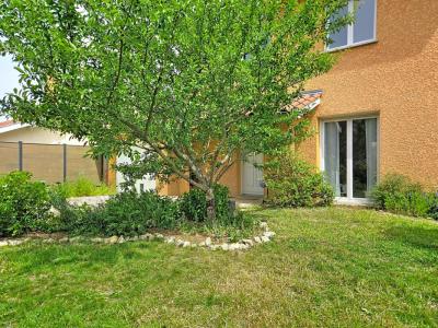For sale Meyzieu 5 rooms 111 m2 Rhone (69330) photo 3