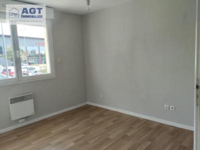 For rent Beauvais 2 rooms 45 m2 Oise (60000) photo 3