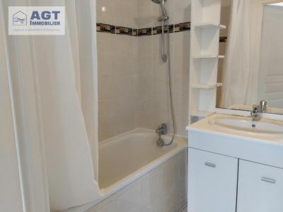 For rent Beauvais 2 rooms 45 m2 Oise (60000) photo 4