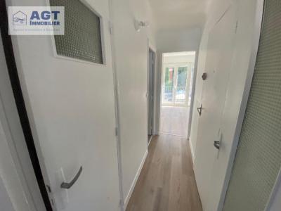For rent Beauvais 1 room 29 m2 Oise (60000) photo 4