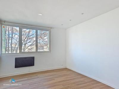 Louer Appartement 46 m2 Chamalieres