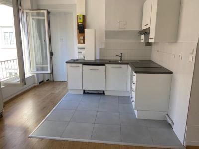For rent Lyon-2eme-arrondissement 3 rooms 66 m2 Rhone (69002) photo 0