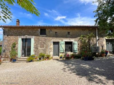 For sale Villefagnan 5 rooms 122 m2 Charente (16240) photo 0