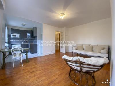 For rent Rueil-malmaison 2 rooms 39 m2 Hauts de Seine (92500) photo 0