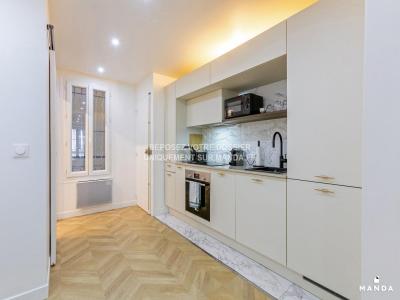 Louer Appartement 30 m2 Paris-10eme-arrondissement