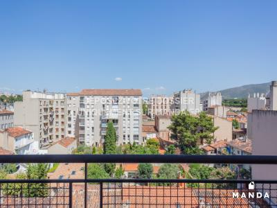Louer Appartement 10 m2 Marseille-5eme-arrondissement