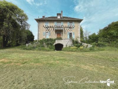 For sale Chambery 8 rooms 213 m2 Savoie (73000) photo 2