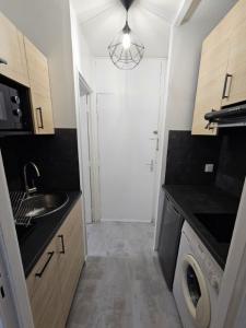 For rent Talence 1 room 21 m2 Gironde (33400) photo 1