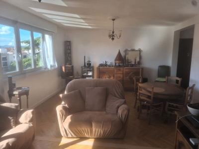 For sale A DEUX PAS DE LA GARE PAR 4 rooms 80 m2 Rhone (69003) photo 0