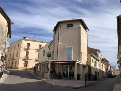 For sale A 15 MIN D'ARLES ET 15 MI 5 rooms 100 m2 Gard (30800) photo 0