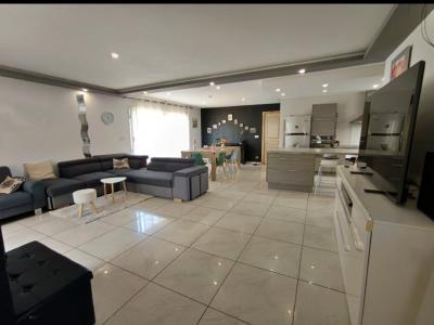 Acheter Maison 253 m2 Feugarolles
