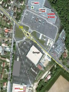 Louer Local commercial 989 m2 Vierzon