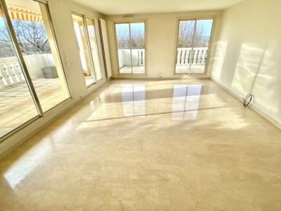 Annonce Location 5 pi�ces Appartement Lyon-4eme-arrondissement 69