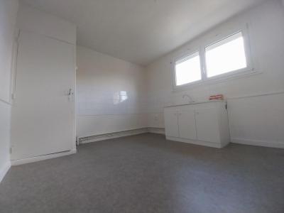 Louer Appartement 68 m2 Montier-en-der