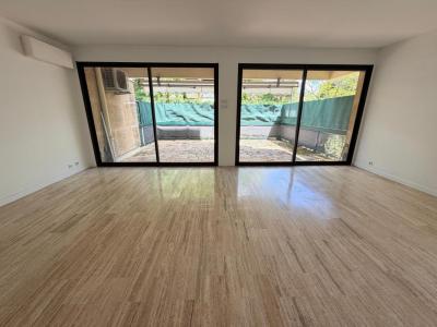 For rent Beaurecueil AIX-EN-PROVENCE 4 rooms 100 m2 Bouches du Rhone (13100) photo 2