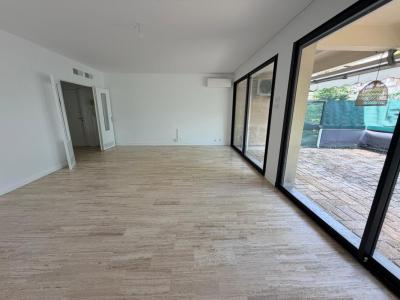 For rent Beaurecueil AIX-EN-PROVENCE 4 rooms 100 m2 Bouches du Rhone (13100) photo 3