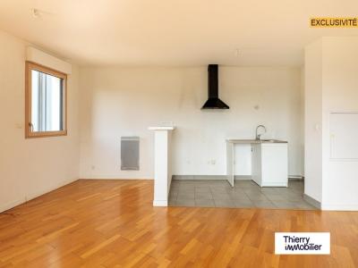For sale Nantes 3 rooms 67 m2 Loire atlantique (44000) photo 1