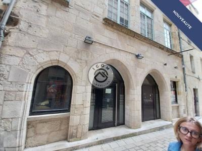For sale Perigueux 8 rooms 300 m2 Dordogne (24000) photo 0