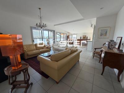 For sale Toulouse 5 rooms 121 m2 Haute garonne (31200) photo 0