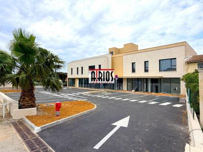 For rent Pradet 240 m2 Var (83220) photo 0