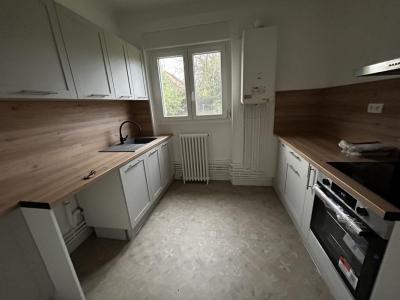 For rent Creusot 3 rooms 65 m2 Saone et loire (71200) photo 0