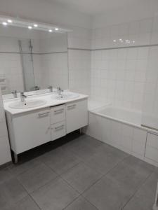 Louer Appartement 102 m2 Lormont