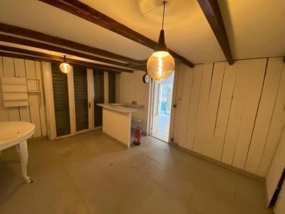 Louer Local commercial Nimes 5040 euros