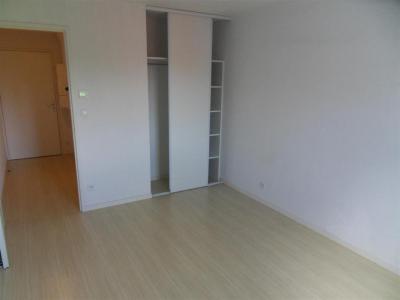For rent Nantes 1 room 19 m2 Loire atlantique (44300) photo 0