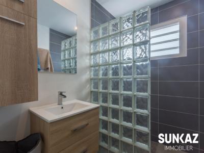 Louer Maison Petite-ile 1030 euros