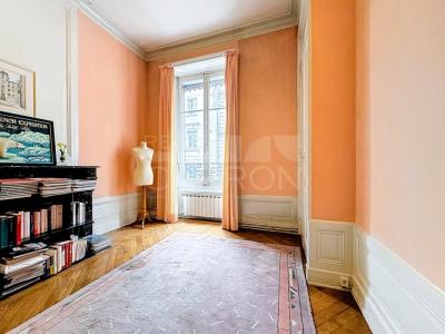 Acheter Appartement Lyon-6eme-arrondissement 849000 euros