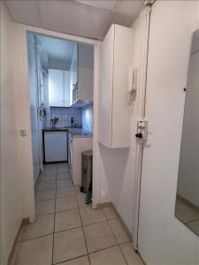 For rent Montrouge 1 room 18 m2 Hauts de Seine (92120) photo 3