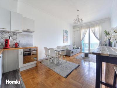For sale Nice 3 rooms 66 m2 Alpes Maritimes (06200) photo 2