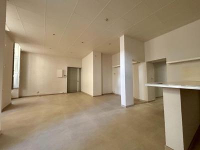 For rent Avignon 2 rooms 60 m2 Vaucluse (84000) photo 1