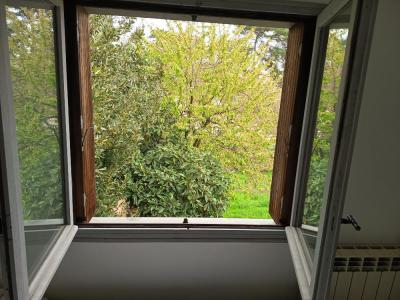 Louer Appartement 10 m2 Evry