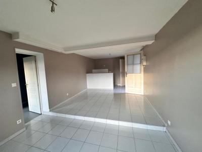 Acheter Appartement Buc 142000 euros